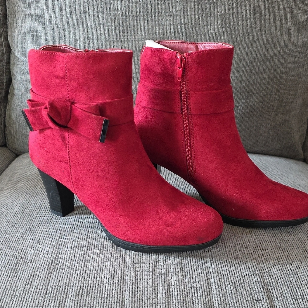 Elegant Women's Dark Red Suede Ankle Boots By Mysoft, Size 9, NWT, 3 Inch Heel